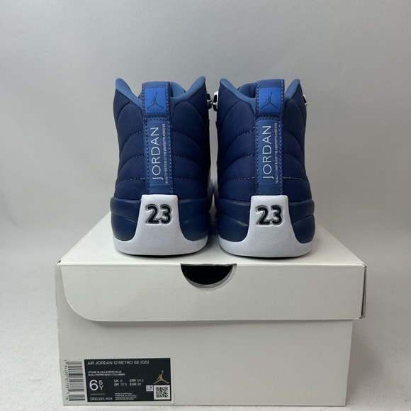 Nike Shoes Air Jordan 12 Retro SE GS “Indigo/Legend Blue” 2024 - Picture 4 of 5
